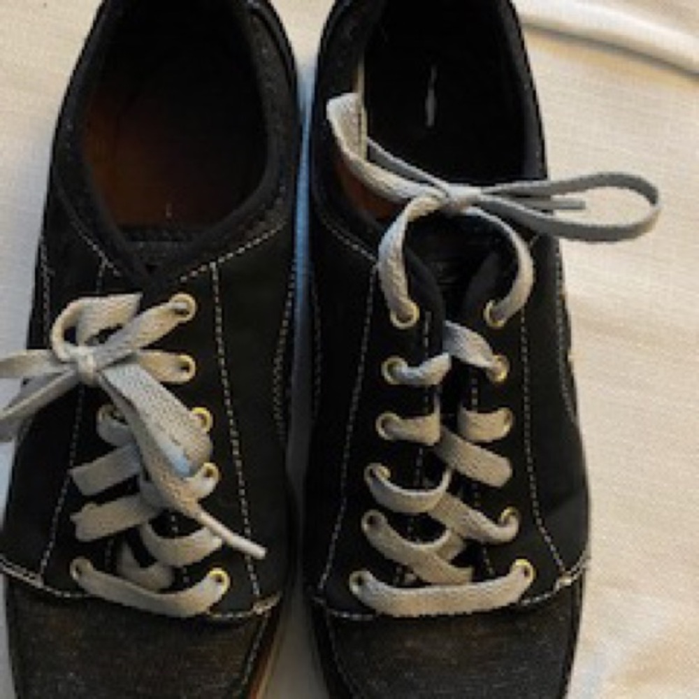 Cute black casual shoes